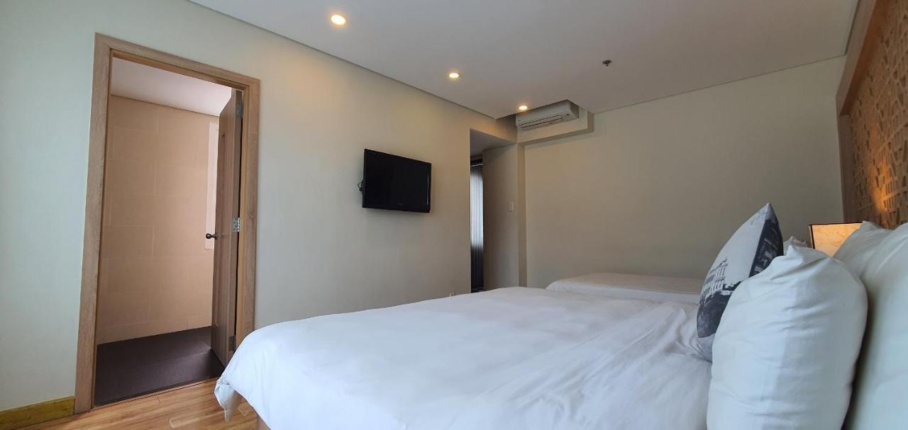 הו צ'י מין סיטי Gemini Saigon Hotel & Apartment מראה חיצוני תמונה